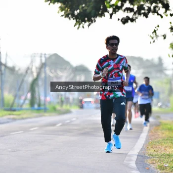 Runner Photo 3496302