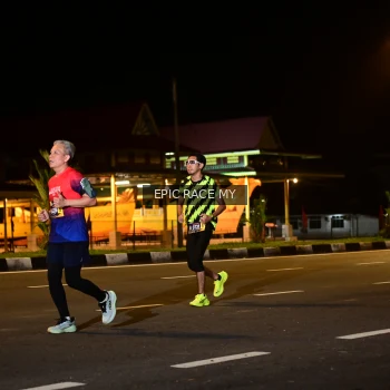 Runner Photo 3496359