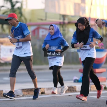 Runner Photo 3496388