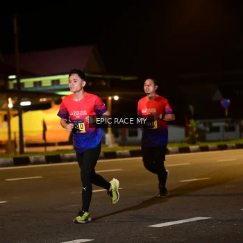 Runner Photo 3496392