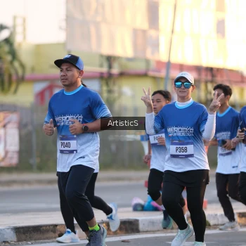 Runner Photo 3496547
