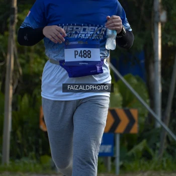 Runner Photo 3496575
