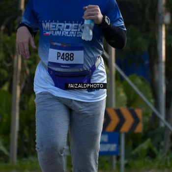 Runner Photo 3496579