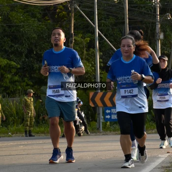 Runner Photo 3496585