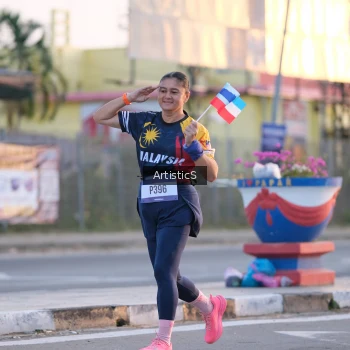 Runner Photo 3496590