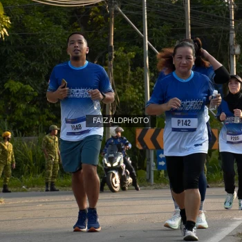 Runner Photo 3496611