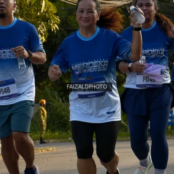 Runner Photo 3496671