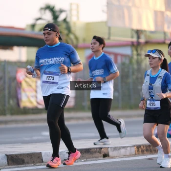 Runner Photo 3496679