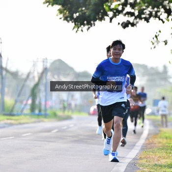 Runner Photo 3496733