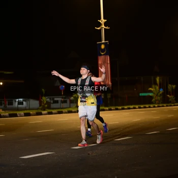 Runner Photo 3496744