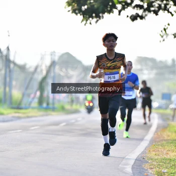 Runner Photo 3496746