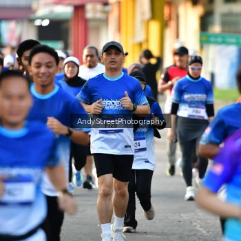 Runner Photo 3496752