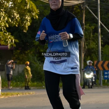 Runner Photo 3496759