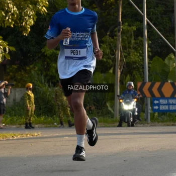 Runner Photo 3496791