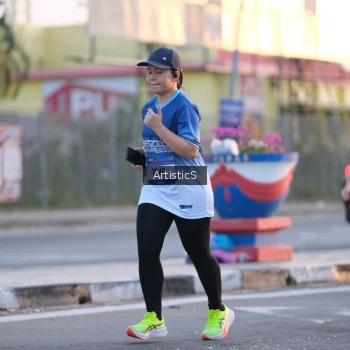 Runner Photo 3496800