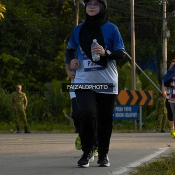 Runner Photo 3496836