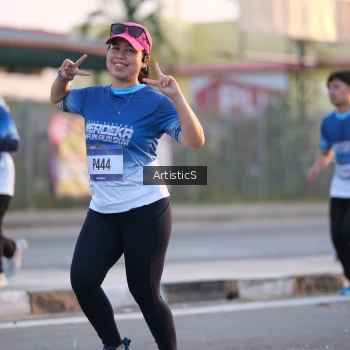 Runner Photo 3496857