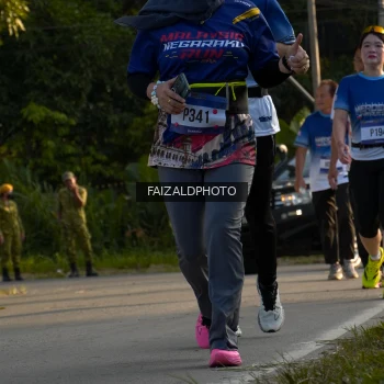 Runner Photo 3496859