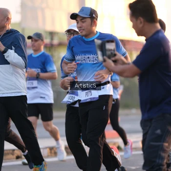 Runner Photo 3496938