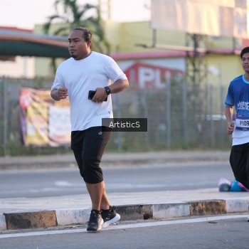 Runner Photo 3496961