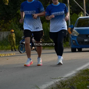 Runner Photo 3496970