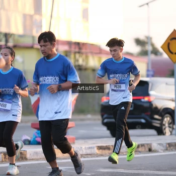 Runner Photo 3496987