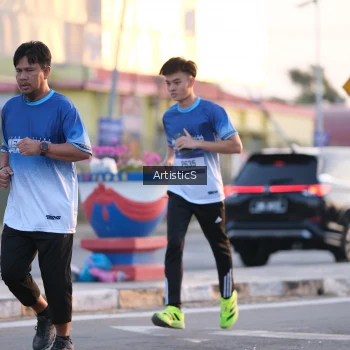 Runner Photo 3497004