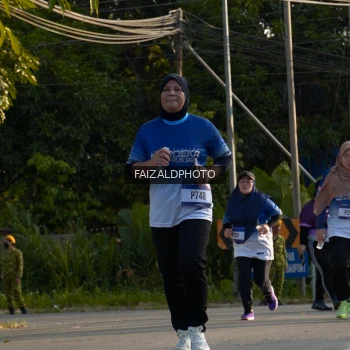 Runner Photo 3497074