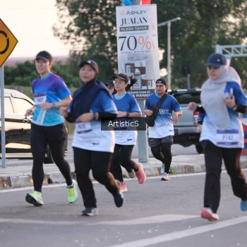 Runner Photo 3497089
