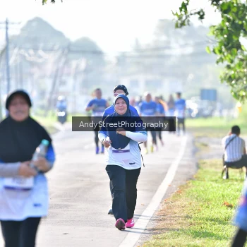 Runner Photo 3497102