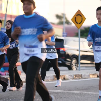 Runner Photo 3497156