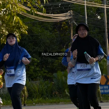 Runner Photo 3497182