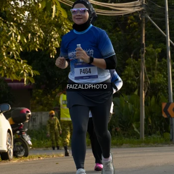 Runner Photo 3497224