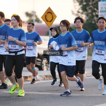 Runner Photo 3497413