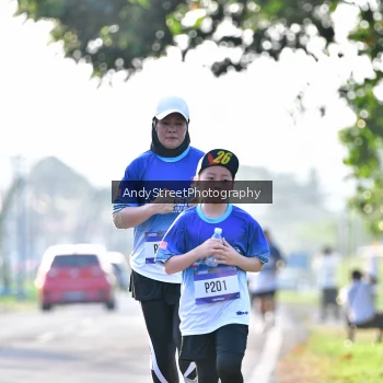 Runner Photo 3497416