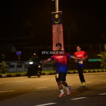 Runner Photo 3497459