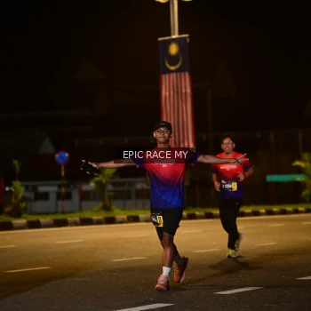 Runner Photo 3497471