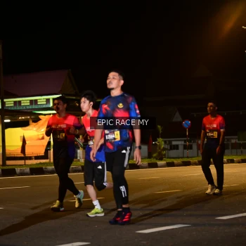 Runner Photo 3497513