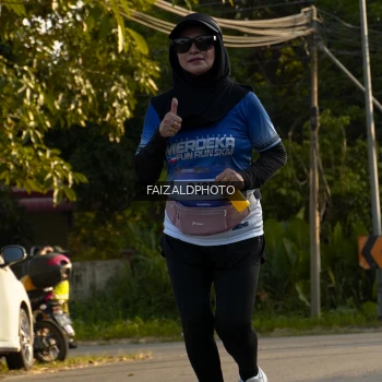 Runner Photo 3497531