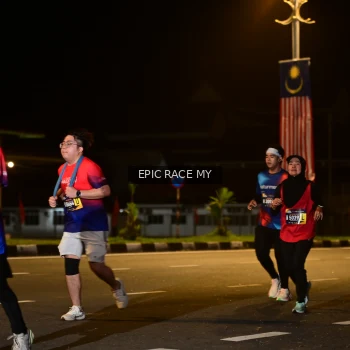 Runner Photo 3497610