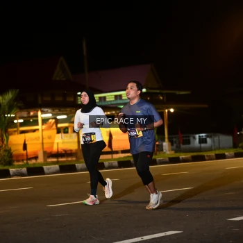 Runner Photo 3497635