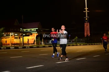 Runner Photo 3497650