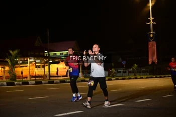 Runner Photo 3497665