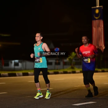 Runner Photo 3497677