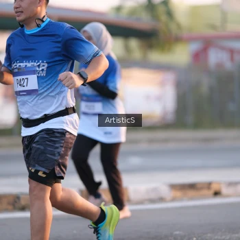 Runner Photo 3497710