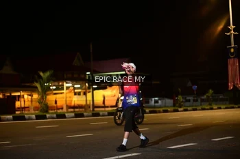 Runner Photo 3497743