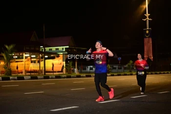 Runner Photo 3497773