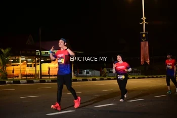 Runner Photo 3497776