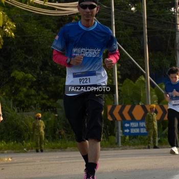 Runner Photo 3497781