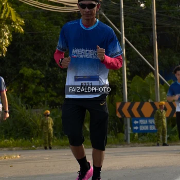 Runner Photo 3497788